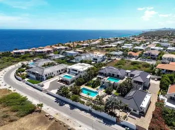 Vista Royal – parcela de 1.322 m² con vistas permanentes al mar in Vista Royal