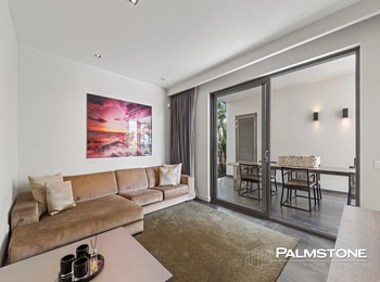 Villa Royale – Propiedad de inversión con cuatro villas en Vista Royal in Vista Royal