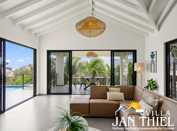 Villa Dream Catcher in Vista Royal