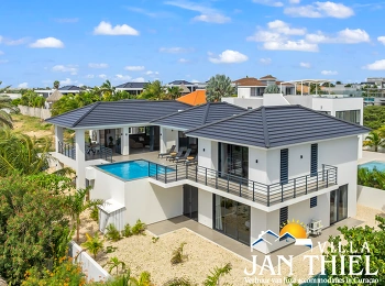 Villa Dream Catcher in Vista Royal