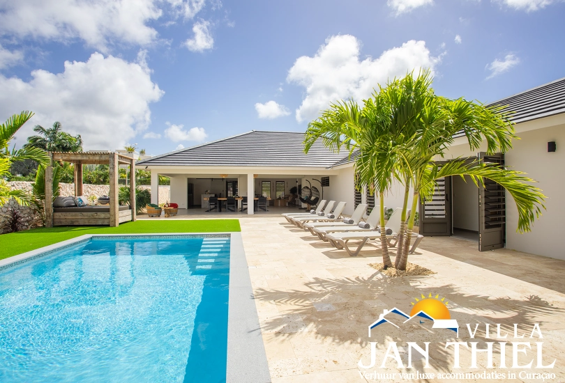 Villa Splash in Vista Royal